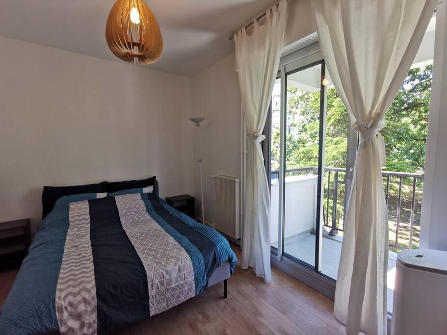 Cosy Apartment At Merignac-Centre Eksteriør bilde